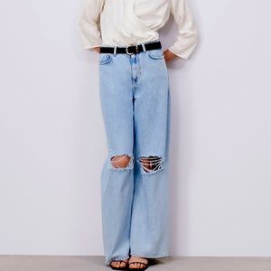 ZARA- Z1975 Wide Leg Ripped Jean, Size 6